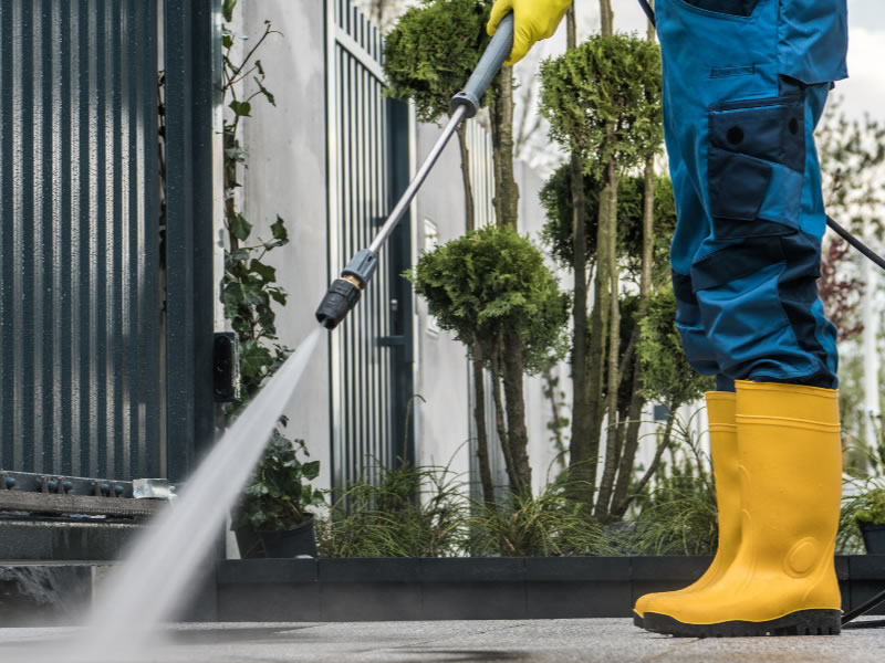 Why choose immaculate softwash for back-to-school cleaning?